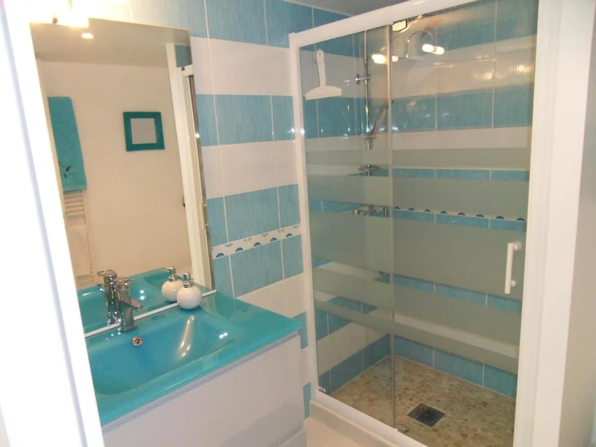 Holiday home Les Hauts D'Eyragues Gite Aigue Marine Meuble Classe 4 Etoiles France